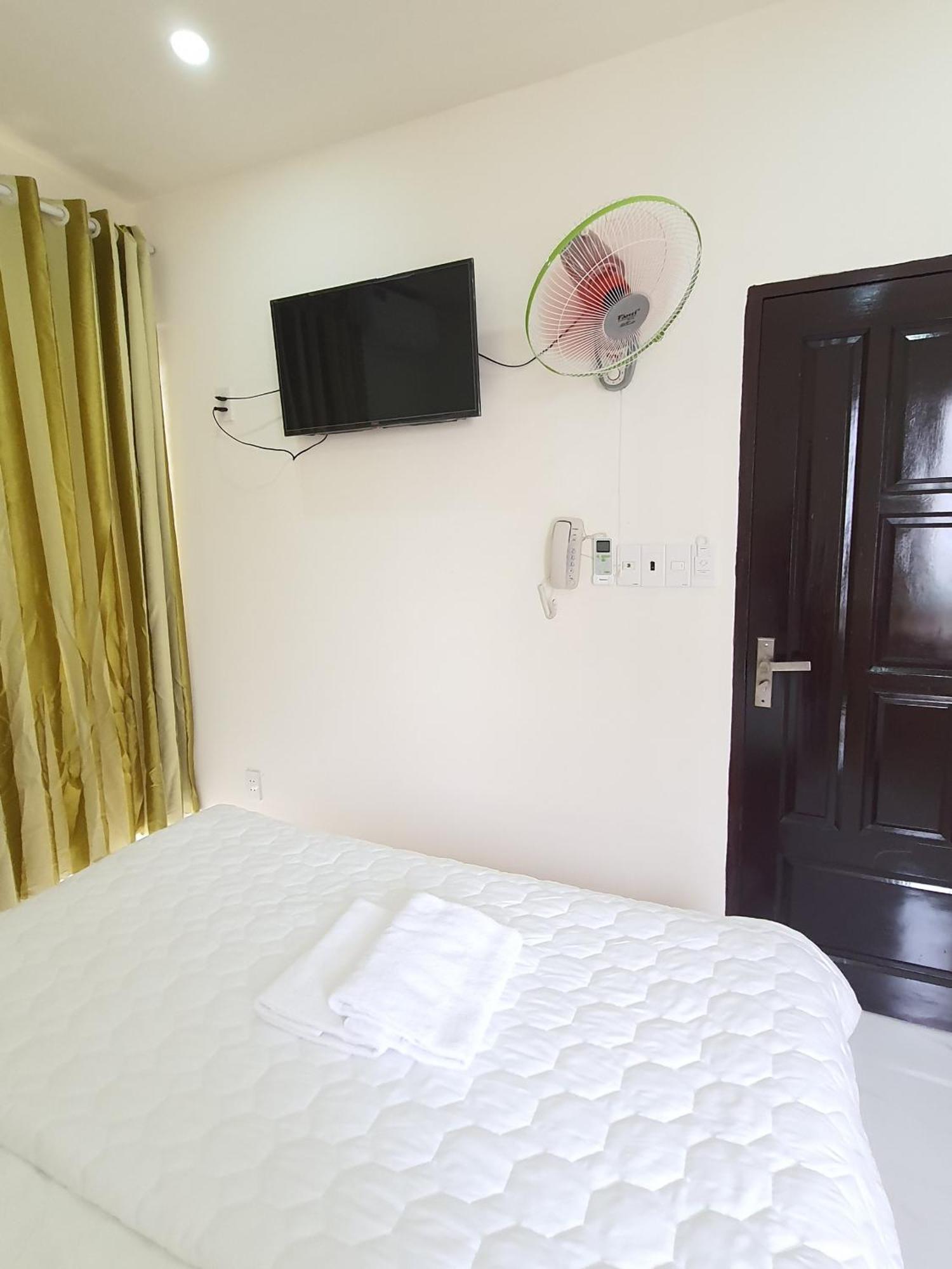 Khách sạn Anh Thư Ciudad Ho Chi Minh  Exterior foto